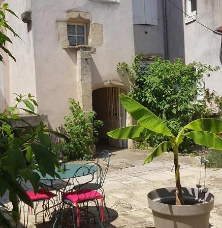 Les Petites Forges Auxonne Exterior foto