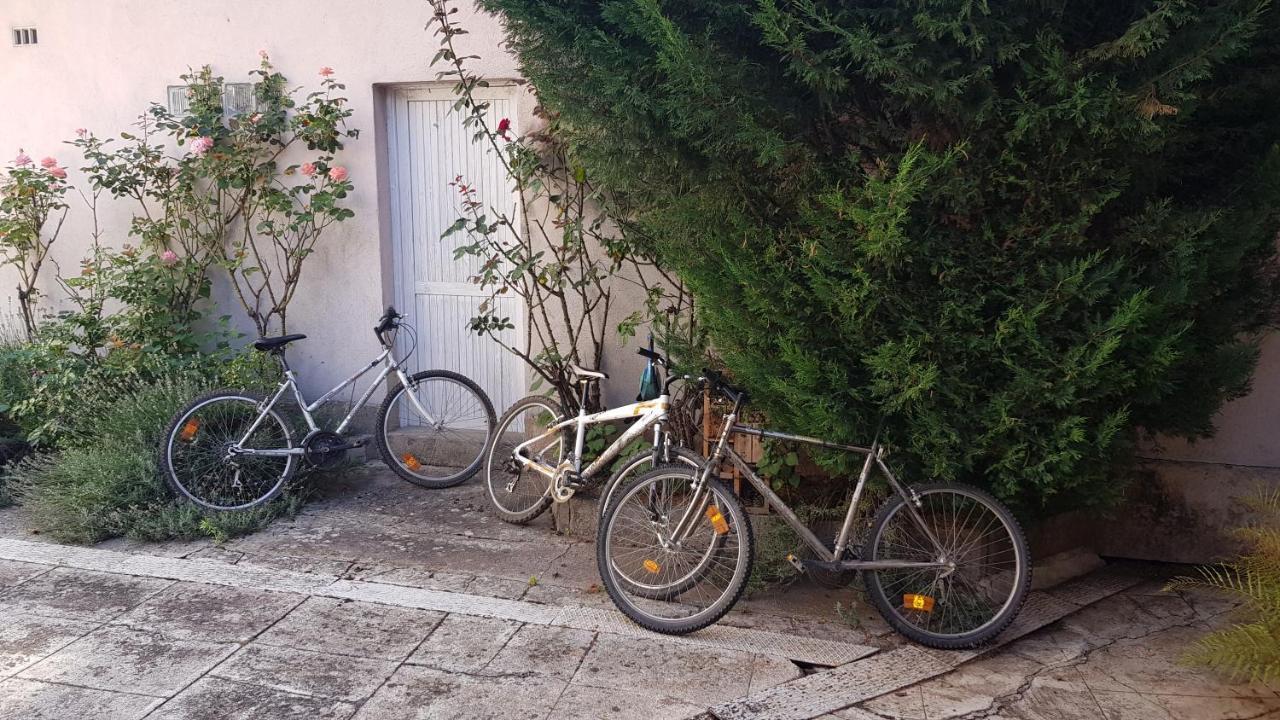 Les Petites Forges Auxonne Exterior foto