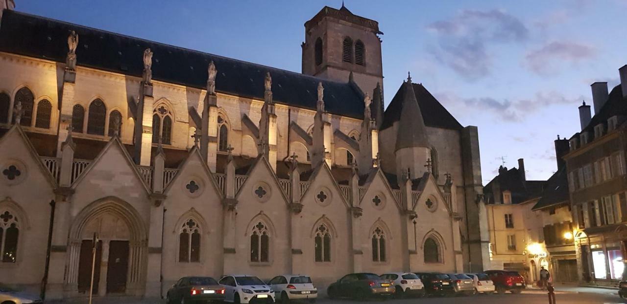 Les Petites Forges Auxonne Exterior foto